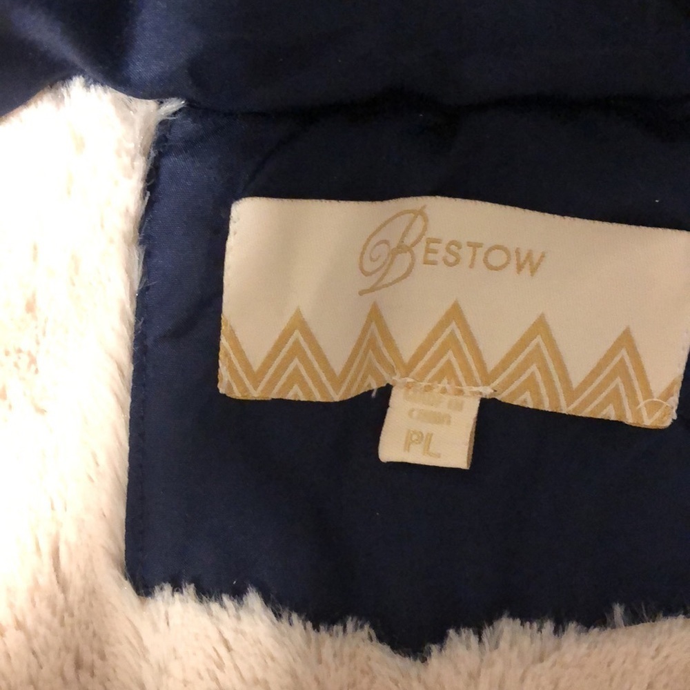 Bestow Vest Jacket - Picture 5 of 5